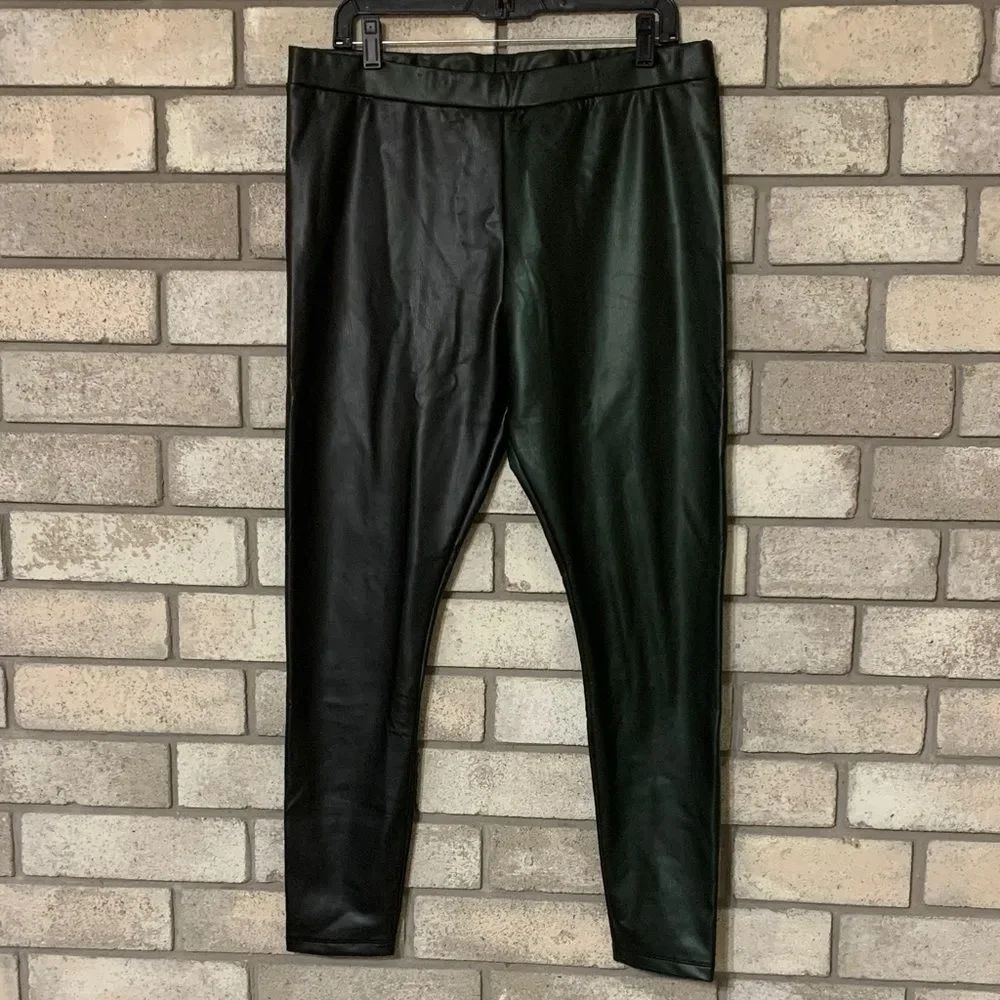3for$20 NWT faux leather pants 14